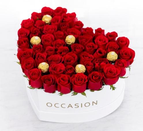 Corazón 1 Blanco con 45 Rouge Roses & Chocolates
