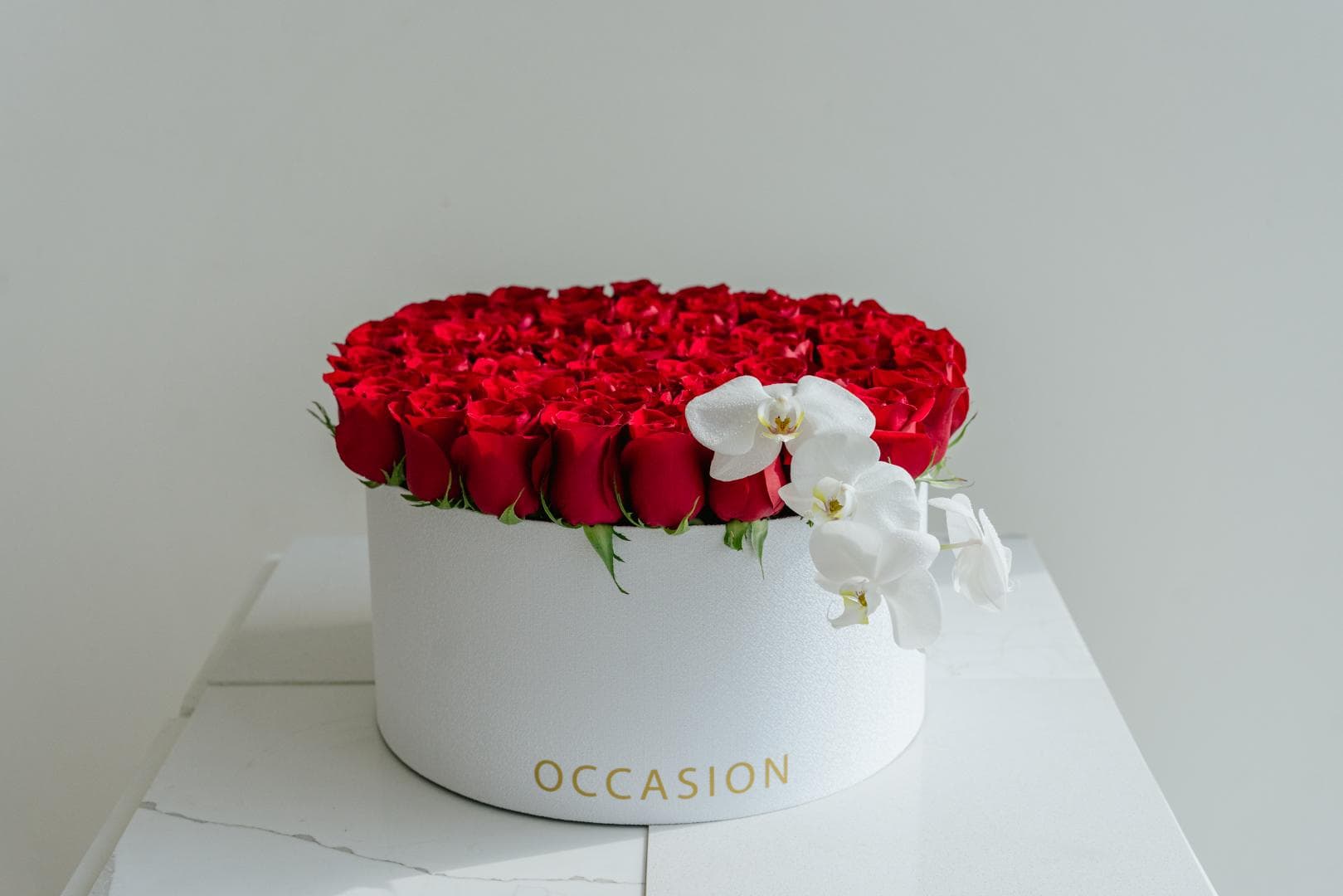 Cilindro 5 Blanco 80 Rouge Roses y orquídea. Diseño plano