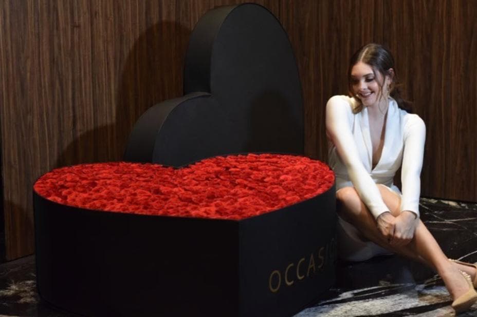 Corazón 5 Negro con 500 Rouge Roses